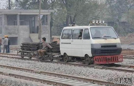 Китайский товарный поезд. 3 картинки.